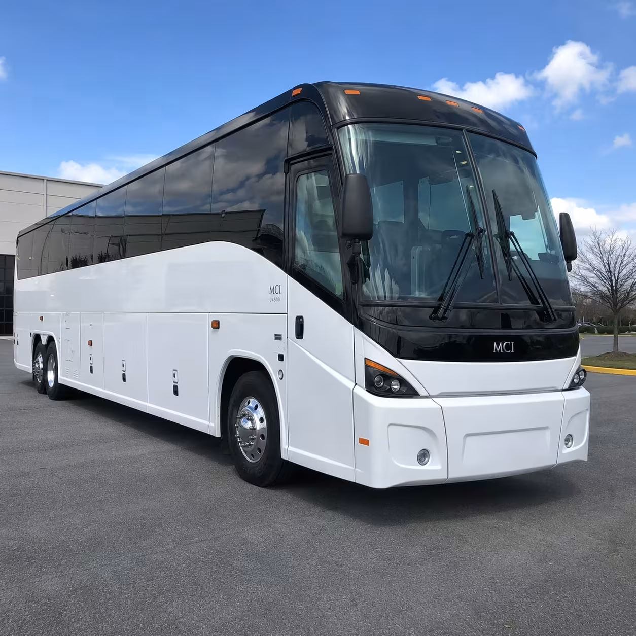 corporate airport shuttle buses for tracy businesses
