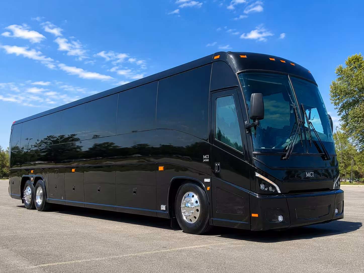 corporate event and employee shuttle buses in tracy