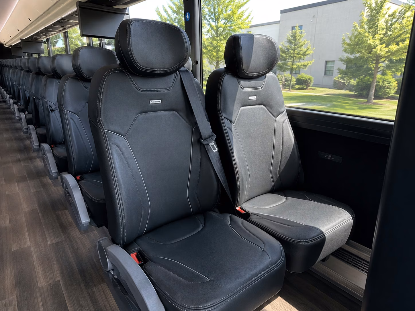 easy online charter bus rentals for tracy sporting events