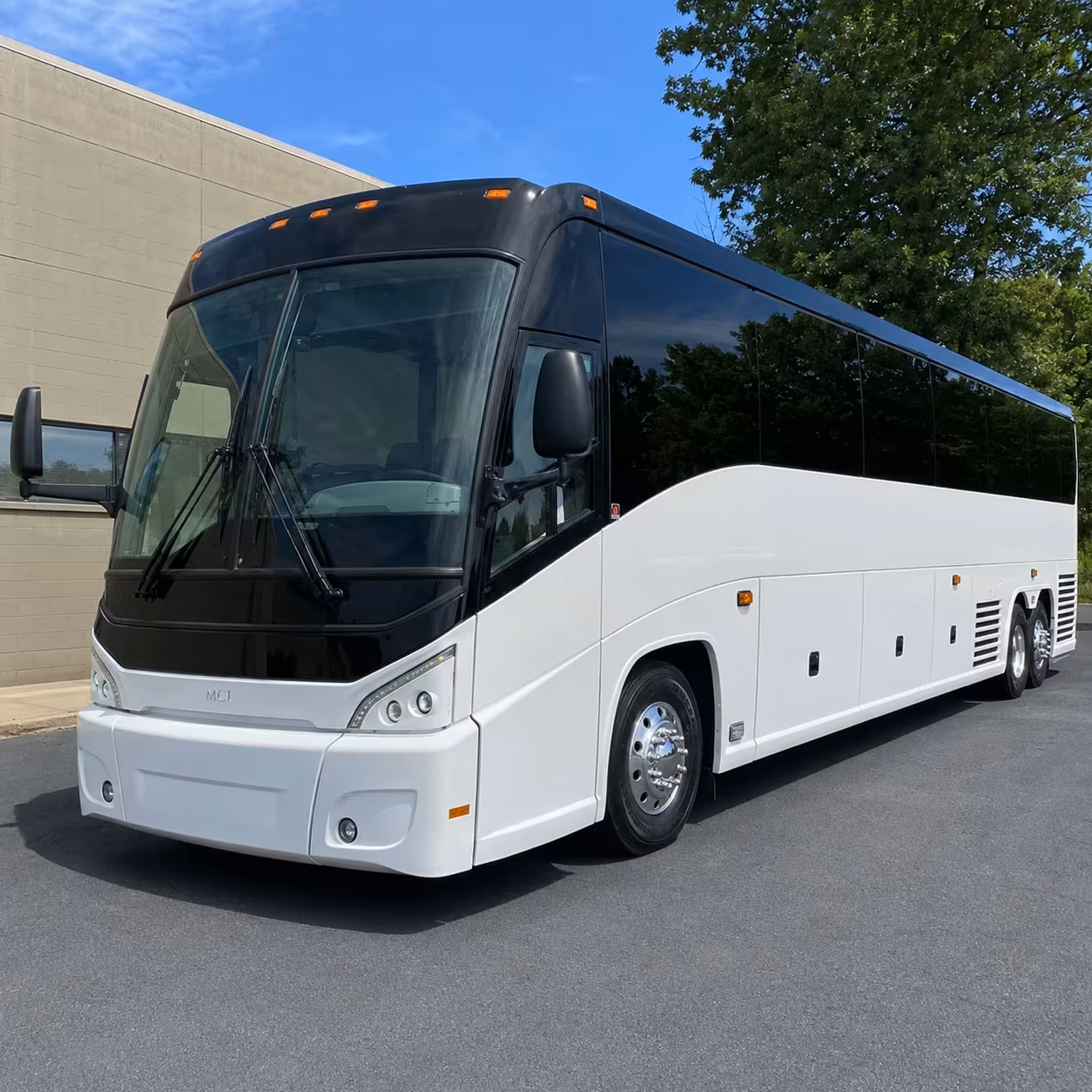 tracy to bay area charter bus rentals on i 205 and i 580